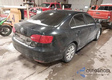 2014 Volkswagen Jetta 1.8T Se from USA, damaged, VIN 3VWD17AJ4EM273510